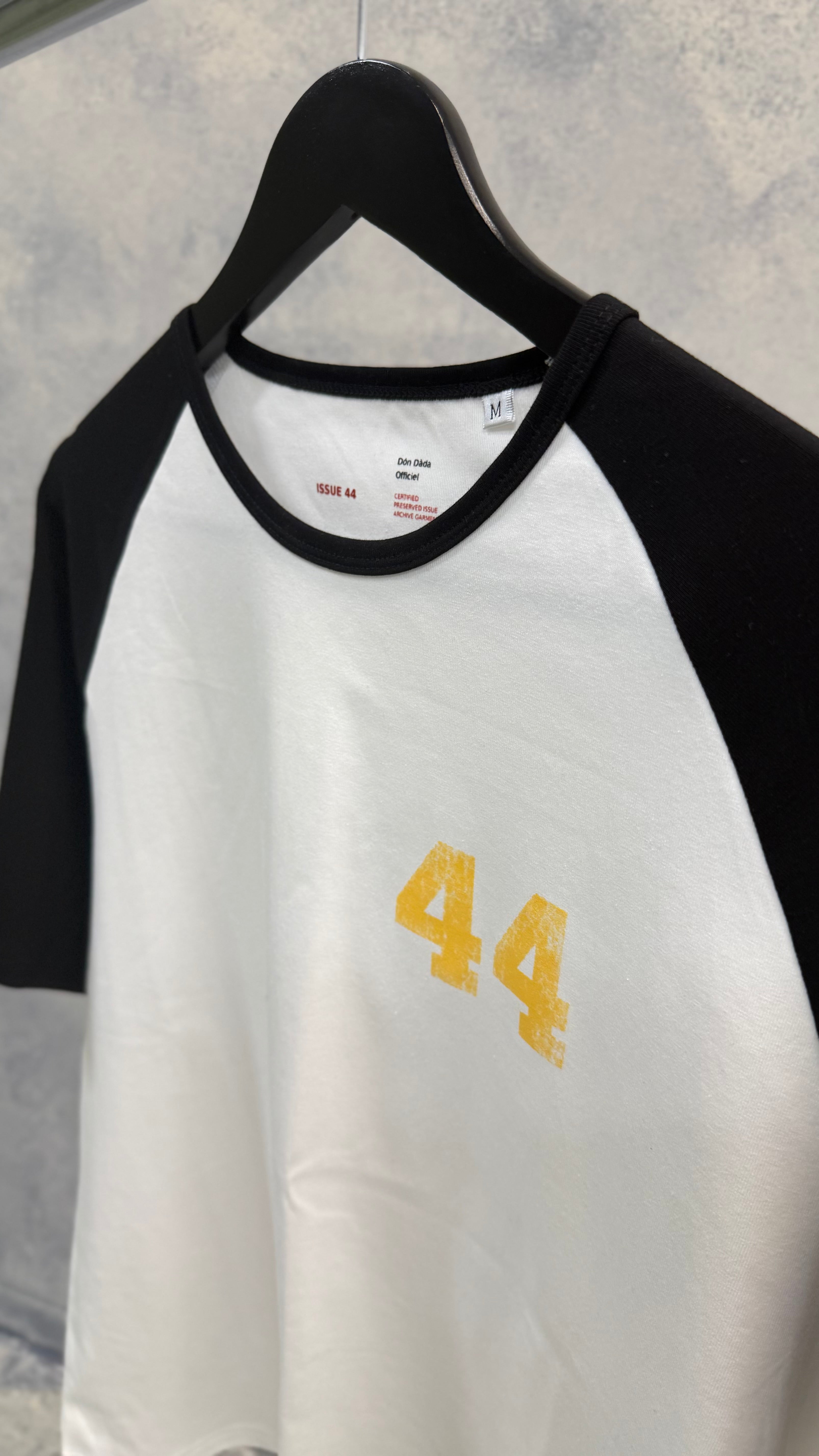 FIELD 44 RAGLAN TEE