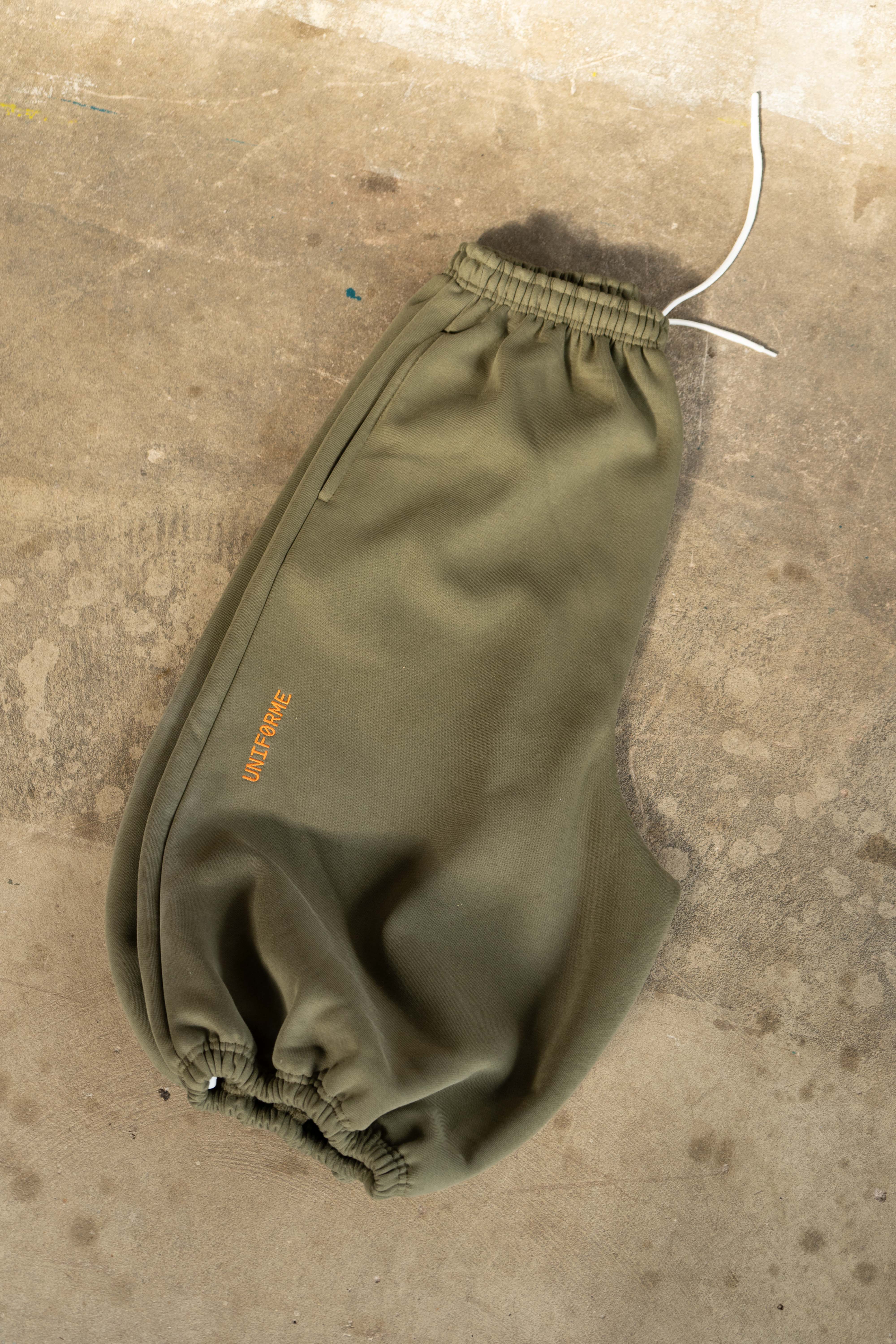 Issued Short. 44 - Restricted Olive