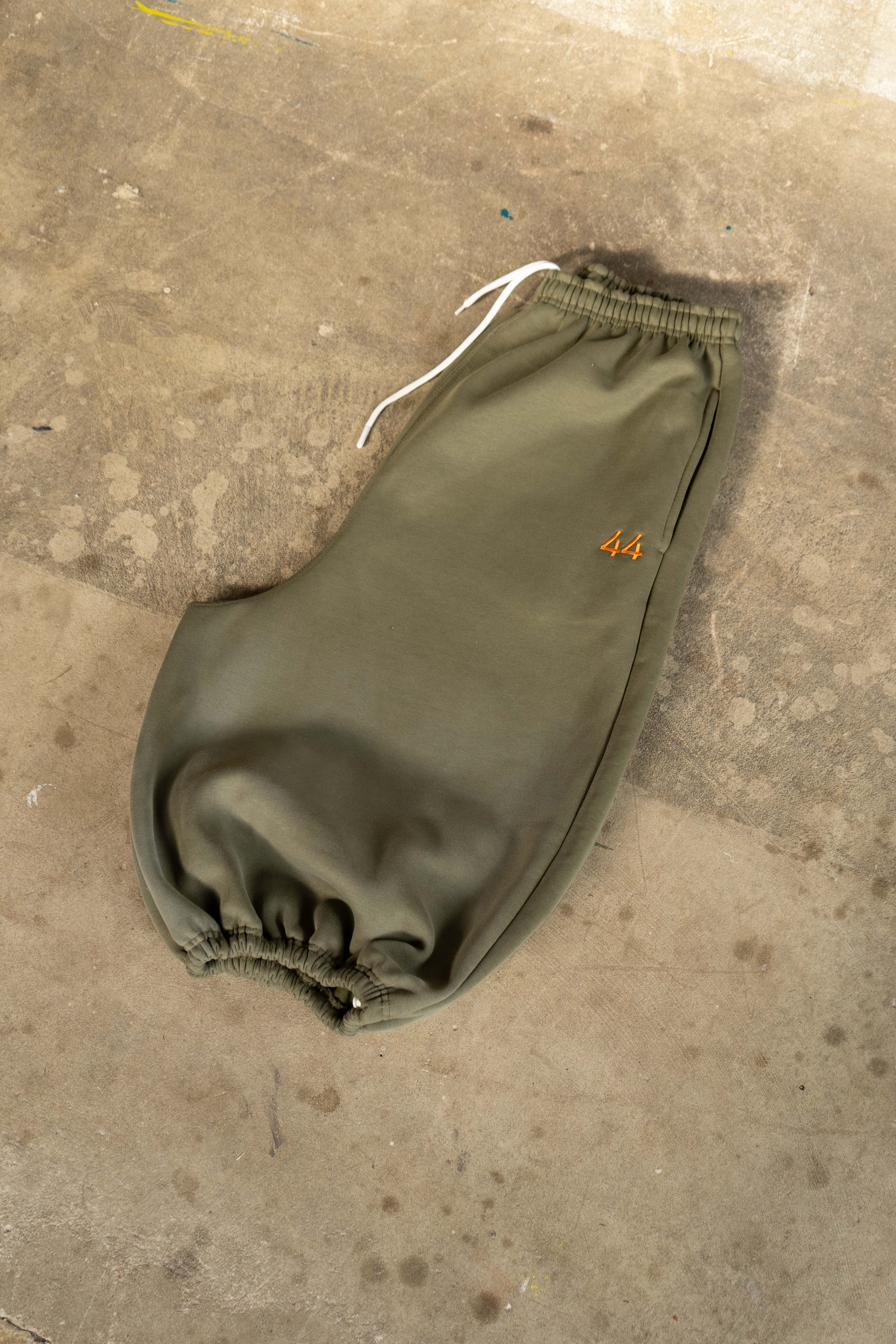 Issued Short. 44 - Restricted Olive