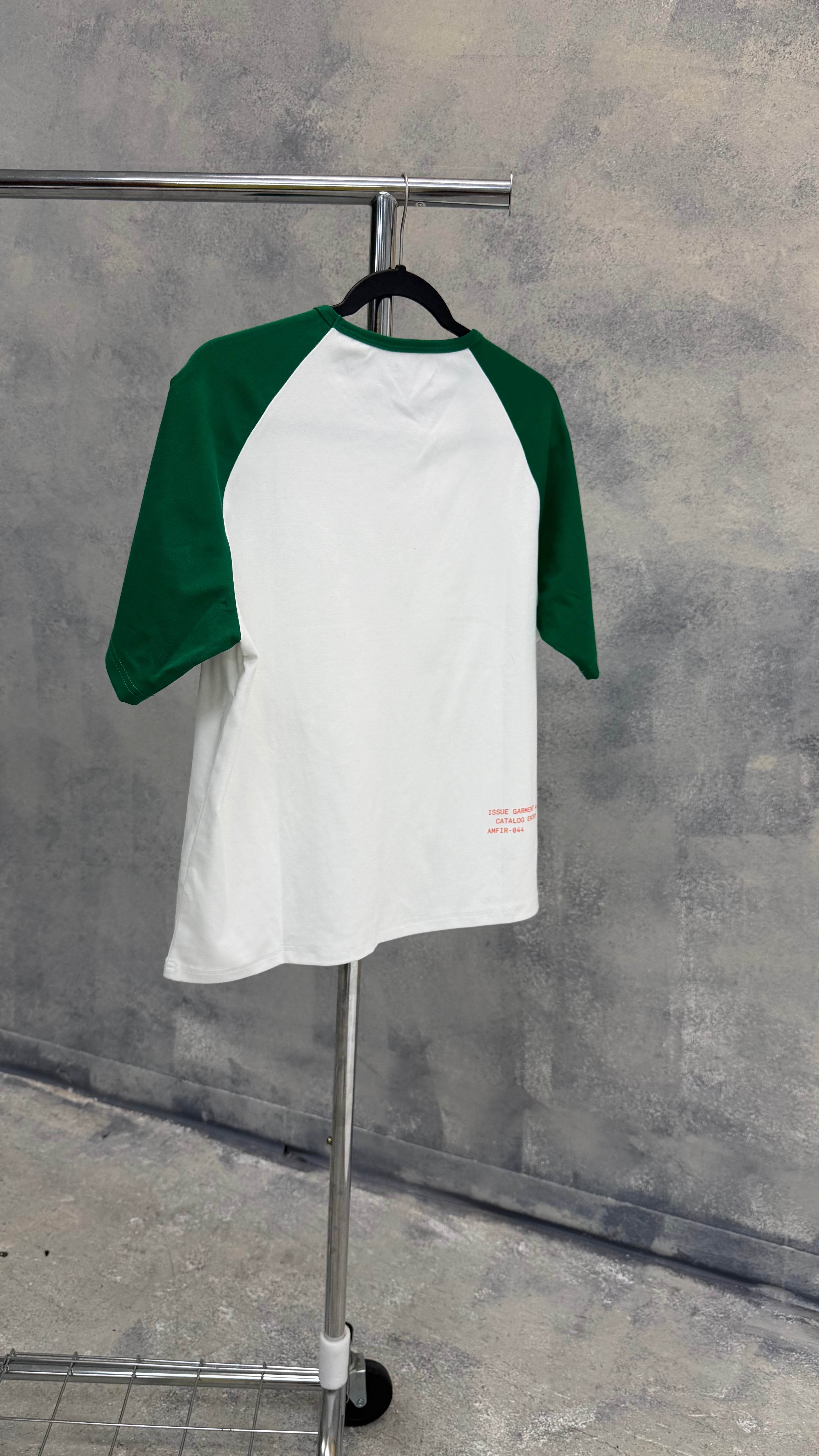 FIELD 44 RAGLAN TEE